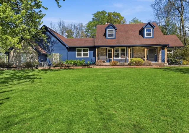 2nd image of 1774 Manitou Rd, Spencerport, NY 14559 | MLS# R1690255