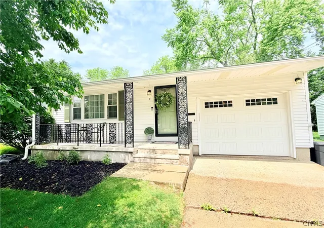 Homes for sale in Whitestown, NY | 3 Perimeter Rd, Whitestown, NY 13492 | MLS# S1690325