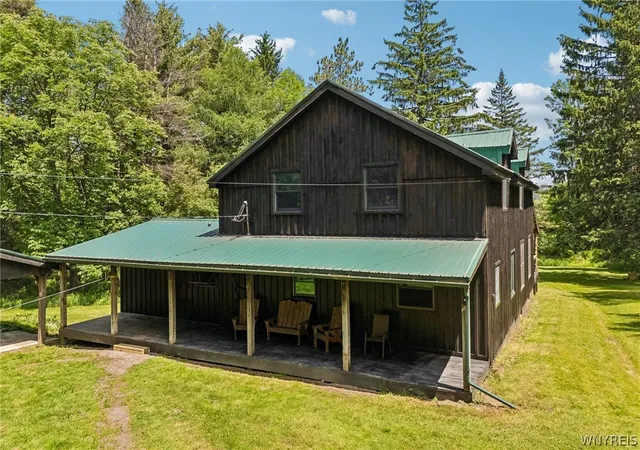 Homes for sale in Orangeville, NY | 2029 Nesbitt Rd, Orangeville, NY 14011 | MLS# B1690257