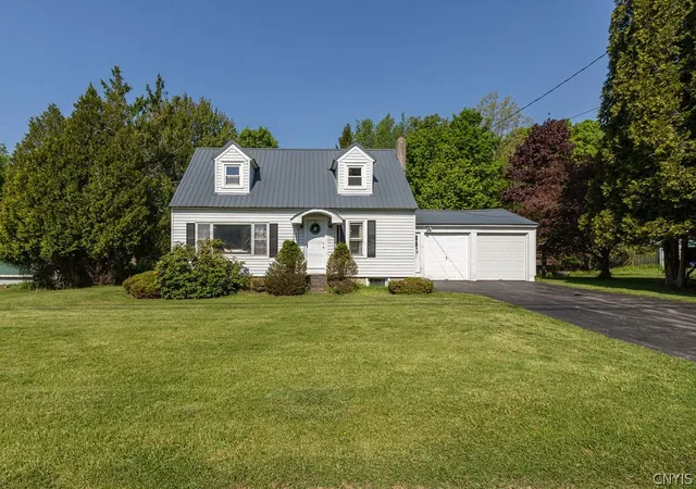 Homes for sale in Hastings, NY | 1719 Us Route 11, Hastings, NY 13076 | MLS# S1682747
