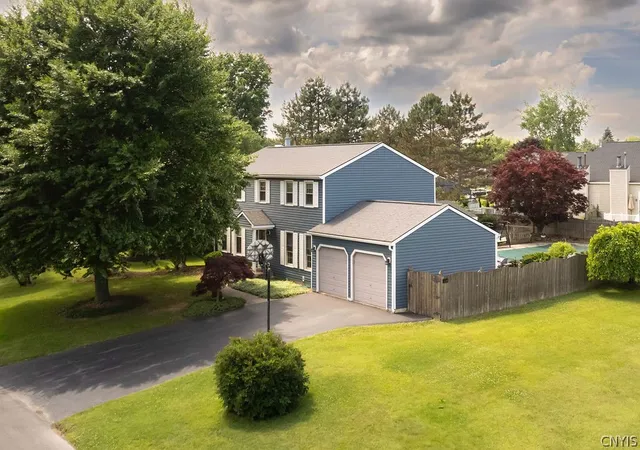 47th image of 4203 Gopher Cir, Liverpool, NY 13090 | MLS# S1690187