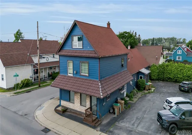 Photo 2 of Sale Pending at 2388 William St, Buffalo, NY 14206 | MLS# B1690352 | Listing updated on 2026-07-01