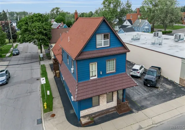 Photo 3 of Sale Pending at 2388 William St, Buffalo, NY 14206 | MLS# B1690352 | Listing updated on 2026-07-01