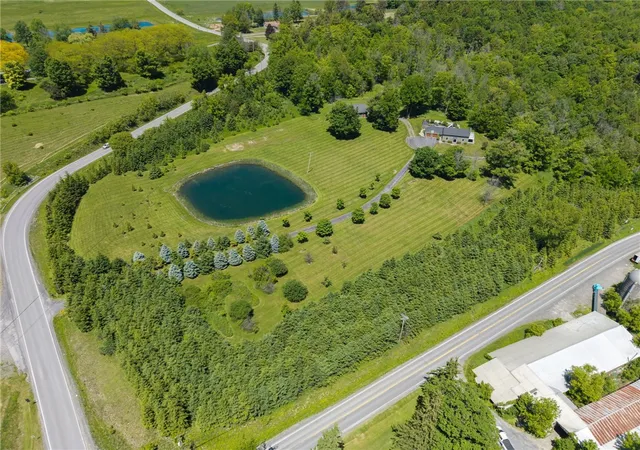 3rd image of 108 Grovenors Corners Rd, Cobleskill, NY 12043 | MLS# R1690378