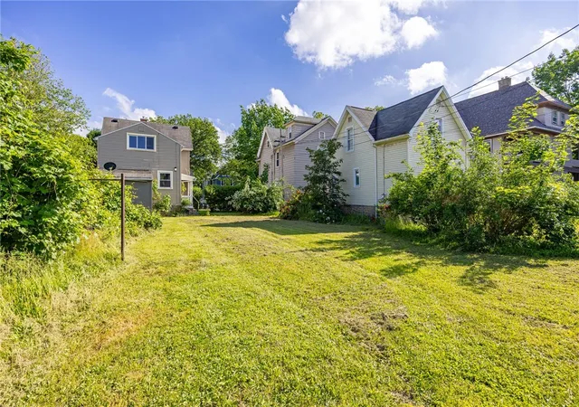 37th image of 86 Grand Ave, Rochester, NY 14609 | MLS# R1689211