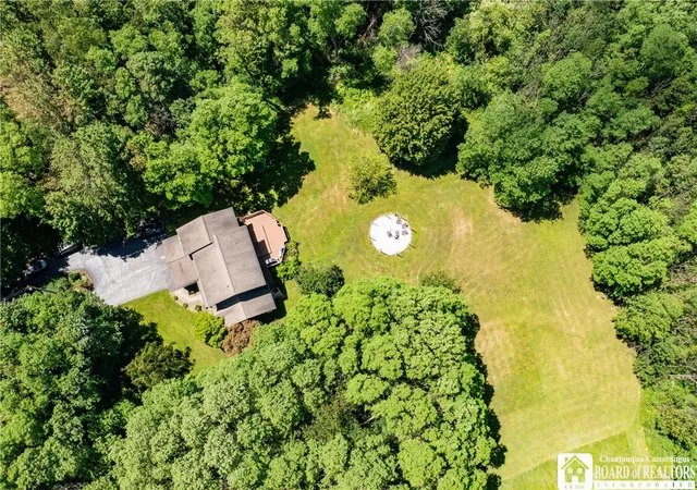 3rd image of 7570 Martin Wright Rd, Westfield, NY 14787 | MLS# R1690362