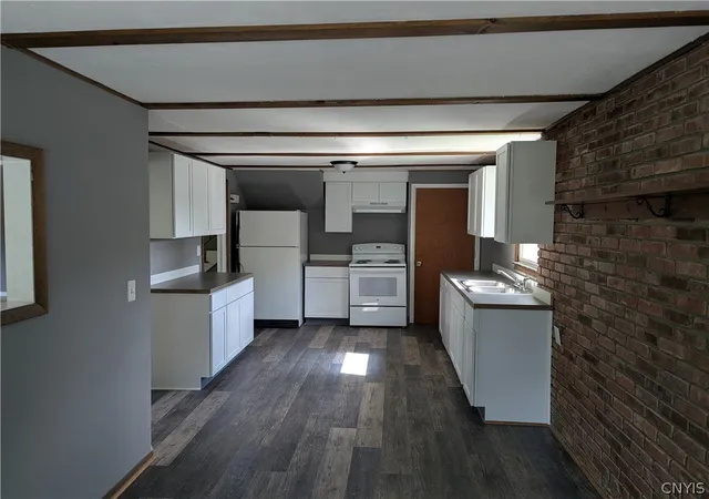 4th image of 13 Smallwood St, Lysander, NY 13027 | MLS# S1690403