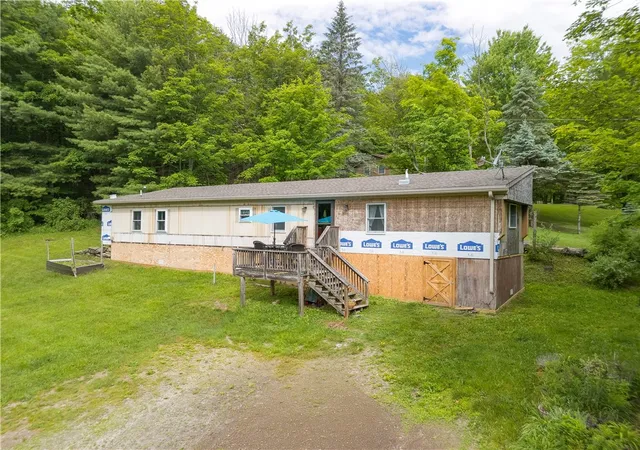 Homes for sale in Jackson Twp, PA | 49 Pine Hill Dr, Jackson Twp, PA 16936 | MLS# R1689951