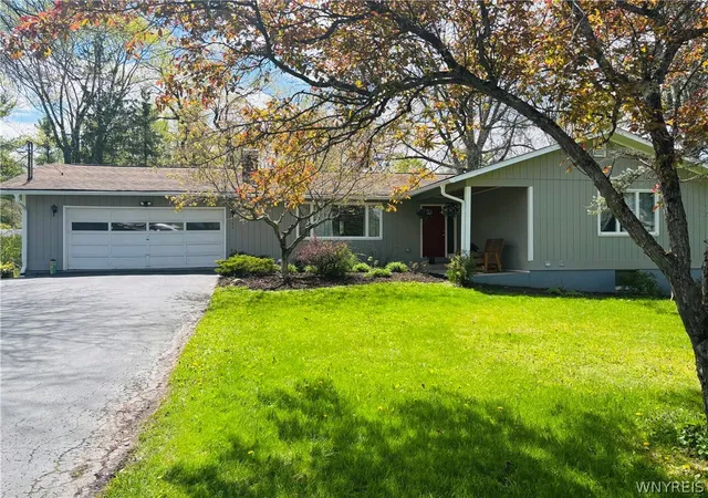 Homes for sale in Ithaca Town, NY | 135 Simsbury Dr, Ithaca Town, NY 14850 | MLS# B1690410