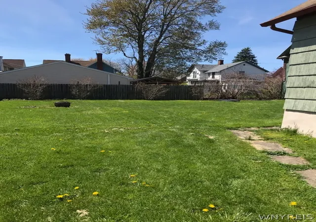 Photo 3 of Sale Pending at 36 Grant St, North Tonawanda, NY 14120 | MLS# B1690451 | Listing updated on 2026-07-07