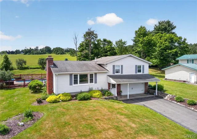 Homes for sale in Cortland, NY | 4329 Alexandria Dr, Cortland, NY 13045 | MLS# S1690415