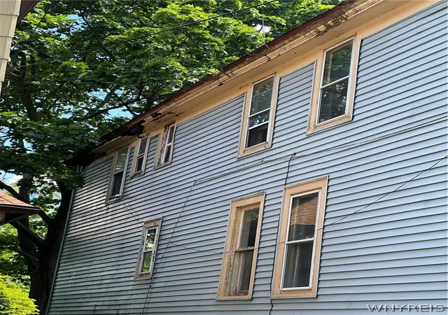 Photo 2 of Multi family home for sale at 27 Moselle St, Buffalo, NY 14211 | MLS# B1689767 | Listing updated on 2026-07-28