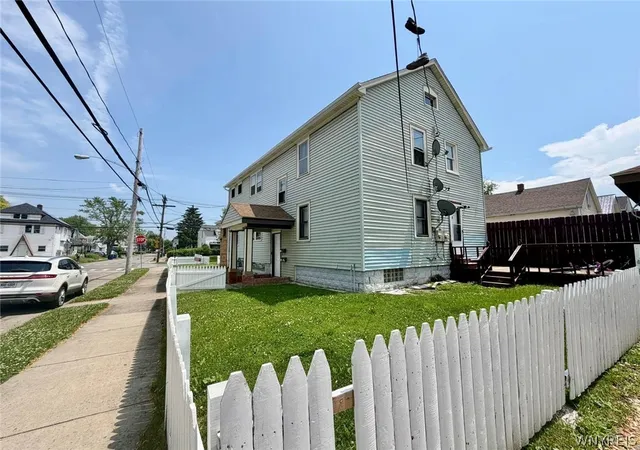 Photo 3 of Multi family home for sale at 332 Parkridge Ave, Buffalo, NY 14215 | MLS# B1683772 | Listing updated on 2026-06-14