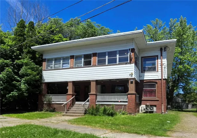 Homes for sale in Elmira City, NY | 319 Sylvester Pl, Elmira City, NY 14904 | MLS# R1686722