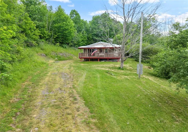 2nd image of 127 Grassy Rd, West Fulton, NY 12194 | MLS# R1690489