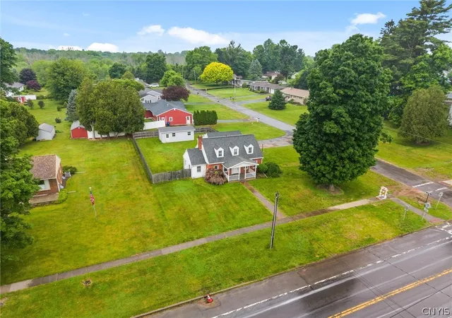 Photo 4 of Sale Pending at 43 State St, Oneida, NY 13421 | MLS# S1689414 | Listing updated on 2026-06-17