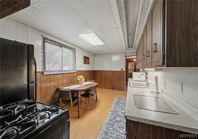 Homes for sale in Cheektowaga, NY | 130 Crocker St, Cheektowaga, NY 14212 | MLS# B1688238