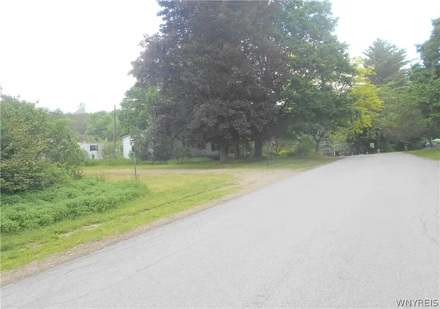 Photo 2 of Manufactured home for sale at 15 Sunset Dr, Delevan, NY 14042 | MLS# B1690560 | Listing updated on 2026-07-20
