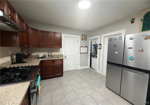 Homes for sale in Utica, NY | 925 South St, Utica, NY 13501 | MLS# S1690602