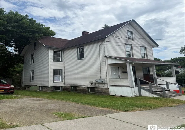 Listing Photo 3 - Condo for sale in building located at 30 Stowe St, Jamestown, NY 14701