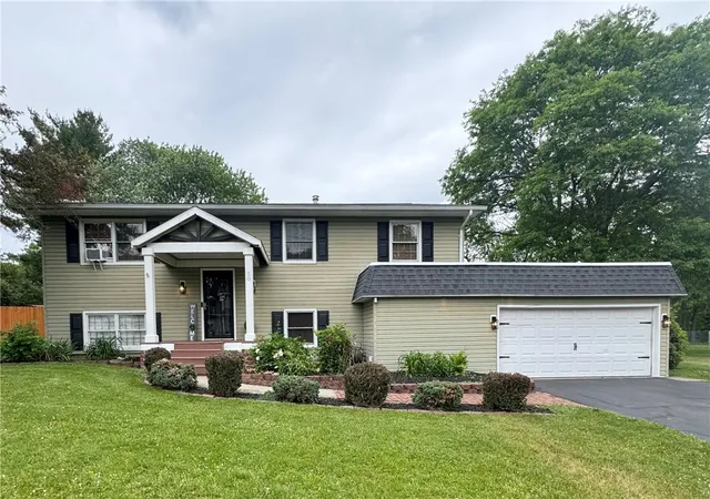 Homes for sale in Big Flats, NY | 50 Pine Circle, Big Flats, NY 14845 | MLS# R1690648