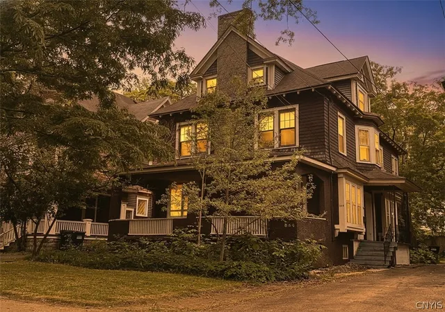 1st image of 834 Westcott St, Syracuse, NY 13210 | MLS# S1690503
