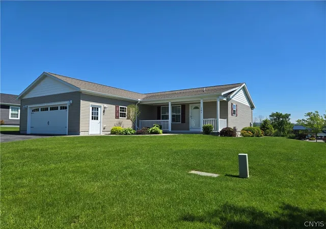 2nd image of 101 Woods Edge Dr, Clinton, NY 13323 | MLS# S1688317