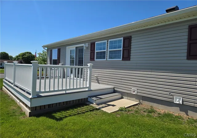 5th image of 101 Woods Edge Dr, Clinton, NY 13323 | MLS# S1688317