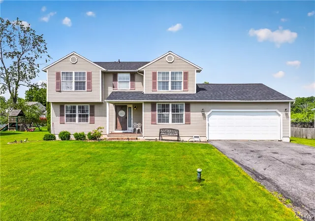 1st image of 8633 Snowshoe Trail, Cicero, NY 13039 | MLS# S1683564
