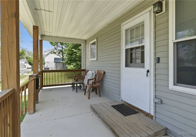Photo 3 of Sale Pending at 67 Wende St, Buffalo, NY 14211 | MLS# B1689582 | Listing updated on 2026-07-01