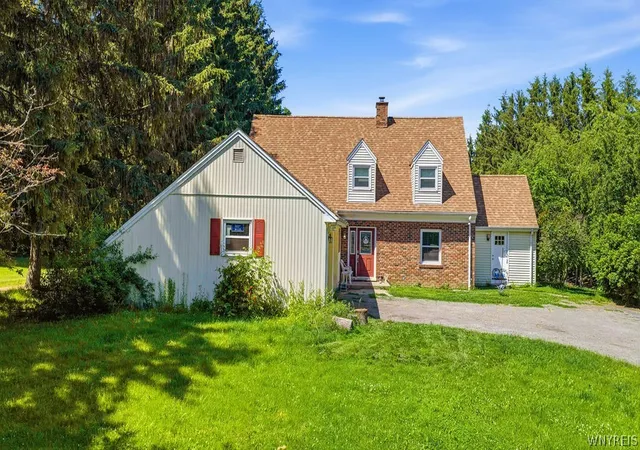 3rd image of 1513 Lake Rd, Porter, NY 14174 | MLS# B1690435