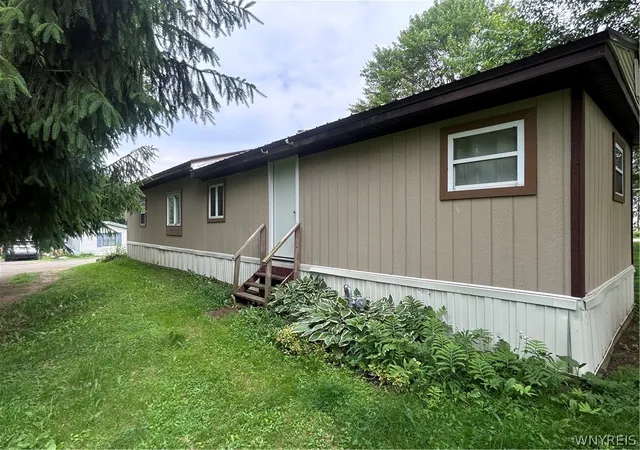 5th image of 7207 Hunters Creek, Holland, NY 14080 | MLS# B1689673