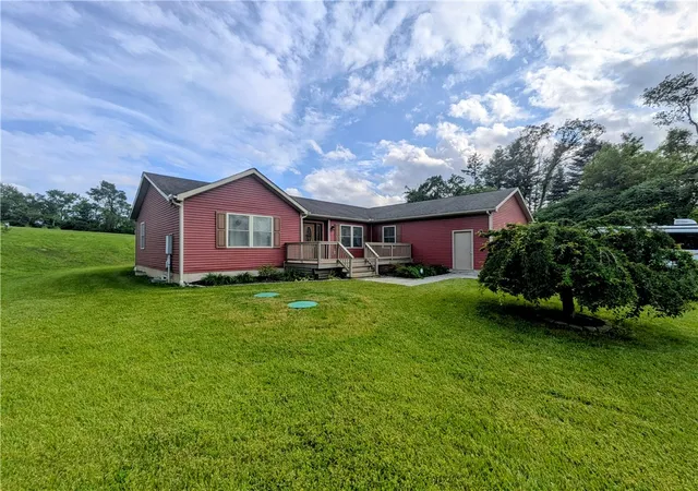 Photo 4 of Single family home for sale at 168 Burch Hl Rd, Veteran, NY 14864 | MLS# R1690093 | Listing updated on 2026-07-21