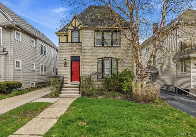 Photo 1 of Sale Pending at 44 Rand Ave, Buffalo, NY 14216 | MLS# B1690670 | Listing updated on 2026-07-22