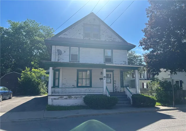 1st image of 21 Maple St, Norwich, NY 13815 | MLS# R1689958