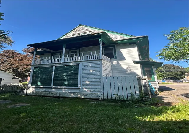 32nd image of 21 Maple St, Norwich, NY 13815 | MLS# R1689958