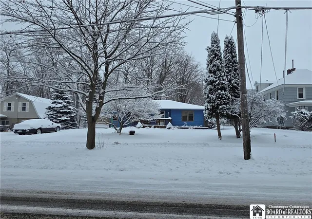 1st image of 62 Seymour St, Fredonia, NY 14063 | MLS# R1657889