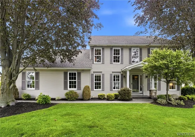 1st image of 72 Burbank Dr, Orchard Park, NY 14127 | MLS# B1690353