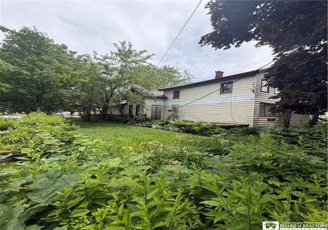 3rd image of 430 Deer St, Dunkirk, NY 14048 | MLS# R1690700