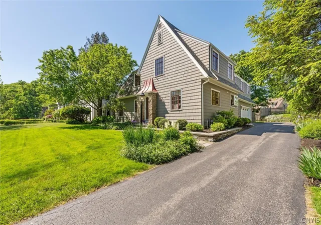 3rd image of 108 Shirley Rd, Syracuse, NY 13224 | MLS# S1686899