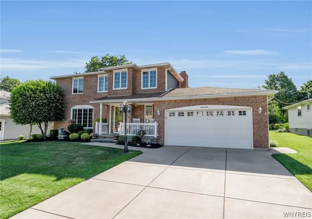 1st image of 31 Carmelite Dr, Buffalo, NY 14224 | MLS# B1690351