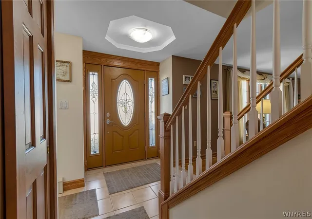 5th image of 31 Carmelite Dr, Buffalo, NY 14224 | MLS# B1690351