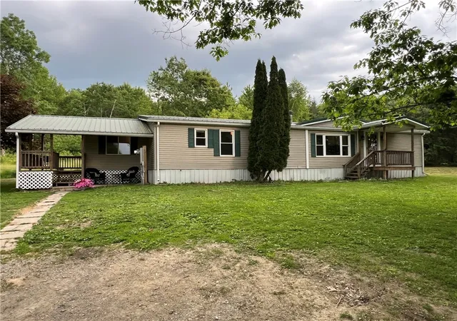 Homes for sale in Veteran, NY | 424 Parrott Rd, Veteran, NY 14824 | MLS# R1690251