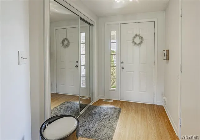 5th image of 2735 Alder Creek Dr N #G, Wheatfield, NY 14120 | MLS# B1690757