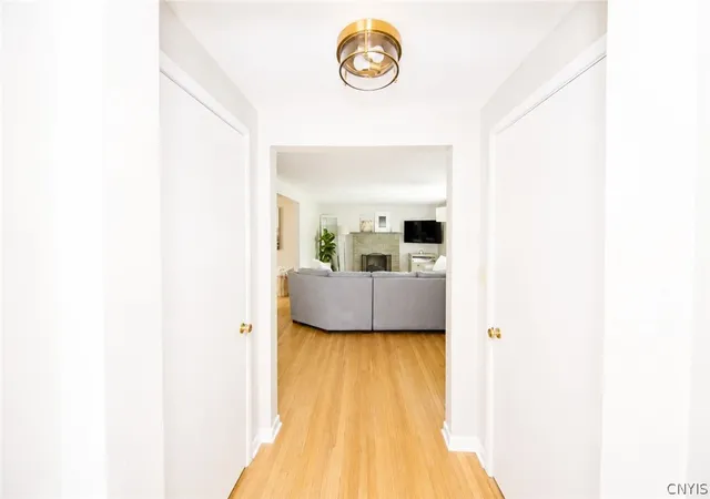 4th image of 1330 Meadowbrook Dr, Syracuse, NY 13224 | MLS# S1690235