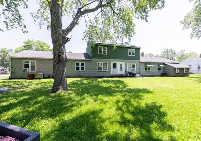 Homes for sale in Lackawanna, NY | 248 Millhurst Road, Lackawanna, NY 14218 | Houzeo