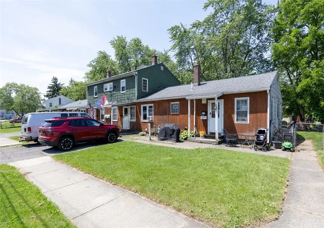 Photo 3 of Sale Pending at 248 Millhurst Rd #242, Buffalo, NY 14218 | MLS# R1690548 | Listing updated on 2026-07-27