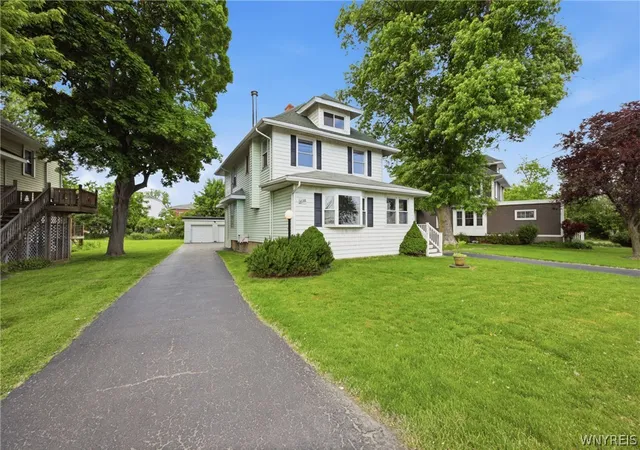2nd image of 2535 River Rd, Wheatfield, NY 14304 | MLS# B1689351