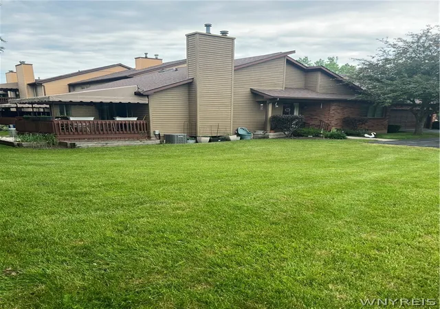 Homes for sale in Lewiston, NY | 5230 Paddock, Lewiston, NY 14092 | MLS# B1690855