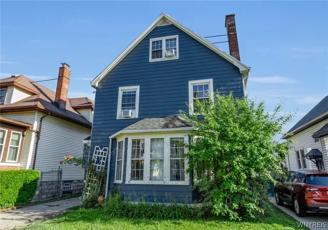 Photo 2 of Single family home for sale at 205 Lasalle Ave, Buffalo, NY 14214 | MLS# B1690753 | Listing updated on 2026-06-16
